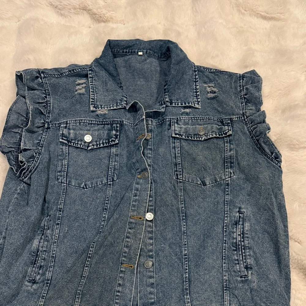 Denim Ruffle Sleeve Vest - Picture 1 of 5